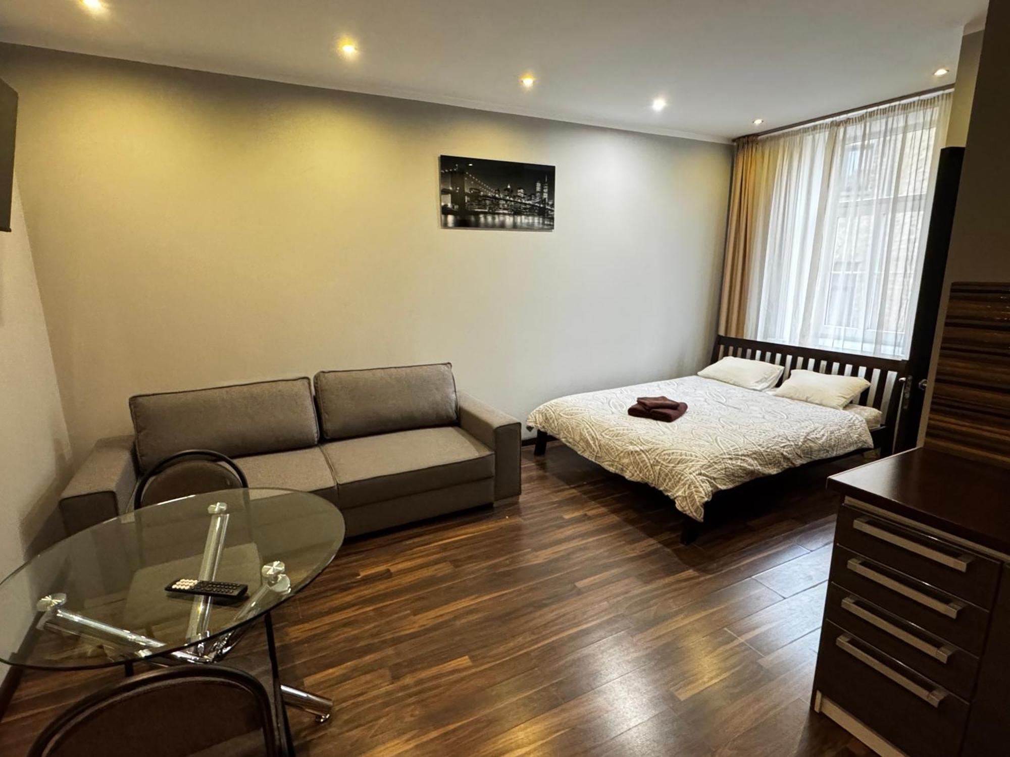 Aparthotel Рига Екстер'єр фото A studio apartment in London